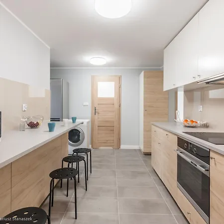 Superapart Staroscinska Rooms Warsaw Exterior photo